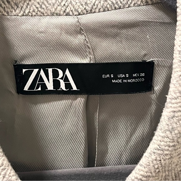 Zara Coat - Picture 4 of 4